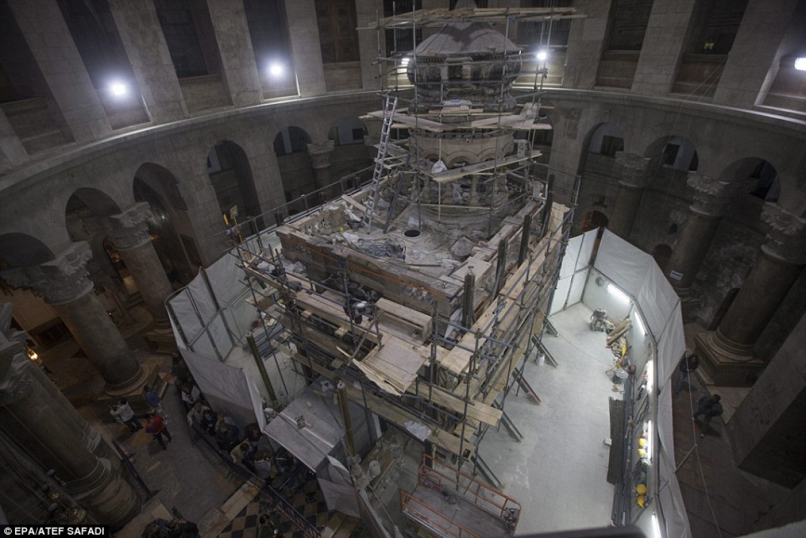 New images reveal the £3 million restoration of Christ&#039;s burial shrine
