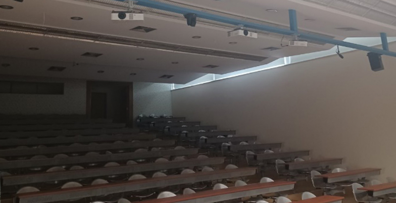 Αντικατάσταση προβολικών συστημάτων στο Μεγάλο Αμφιθέατρο της Σχολής Αγρονόμων & Τοπογράφων Μηχανικών - Μηχανικών Γεωπληροφορικής