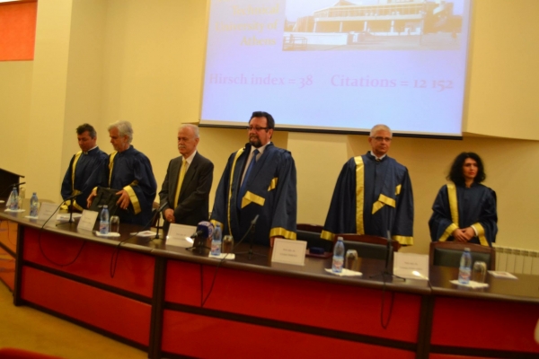 Αναγόρευση σε Επίτιμο Διδάκτορα στο Πανεπιστήμιο Valahia της Targoviste Ρουμανίας του καθηγητή της Σχολής μας κ. Θεμιστοκλή Μ. Ρασσιά